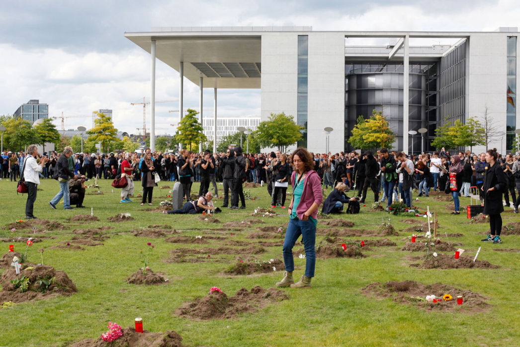 Aktionskunst: Die Toten kommen